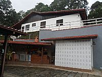 Vende-se  Casa  no Cnego com 2800. metros de Terreno  valor 1900.000.00 